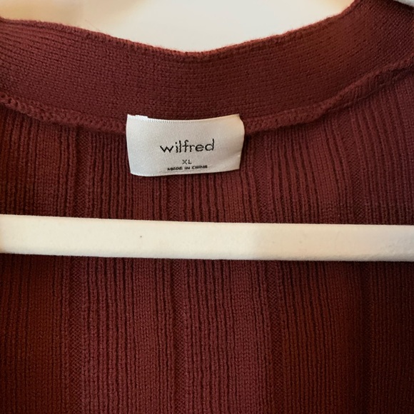 Aritzia Wilfred plunge front cardigan burnt red size XL - Picture 3 of 3